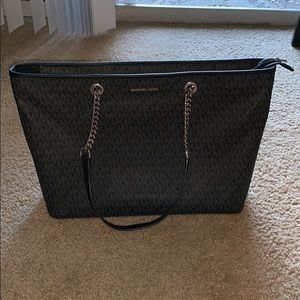 Black MK Michael Korda laptop purse/bag